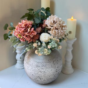 Sarah – Handmade Luxury Silk Autumn Floral Arrangement | Blush Pink Dried Hydrangea Artificial Flower Bouquet with Optional Vase