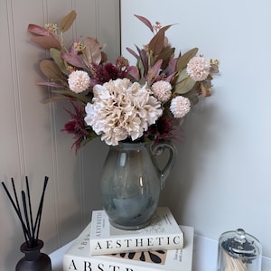 Mulberry Whisper Faux Blumenstrauß | Neutrales Blumengesteck | Hortensien- & Maulbeerbaum-Stiele | Rustikales Herbst Dekor | Blumen für Vase