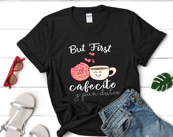 カフェ・イ・コンチャスTシャツ：面白いラティーナ風スペイン語ダジャレシャツ