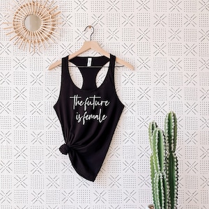 El futuro es femenino / Camiseta feminista / Camiseta activista / Camiseta de poder femenino / Camiseta de entrenamiento / Poder femenino