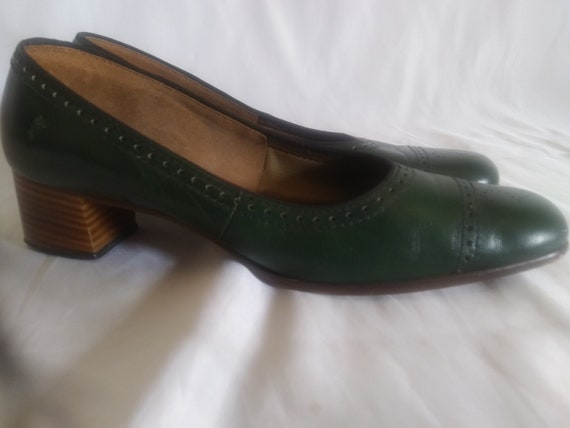 Vintage green chunky heeled shoes - image 3