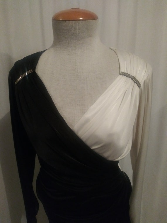 Vintage black and white dress with rhinestones - image 2