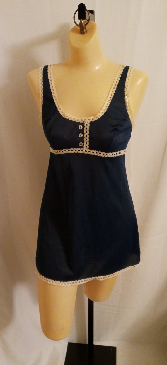 Vintage navy nightie - image 4