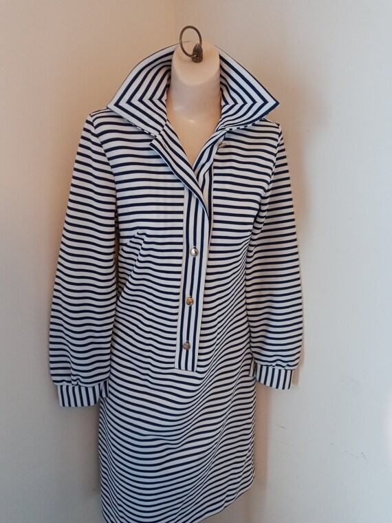 Vintage white and blue striped dress - image 3