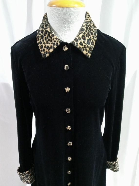 Vintage black velvet dress with cheetah print