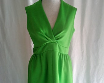 Vintage spring green sleeveless dress