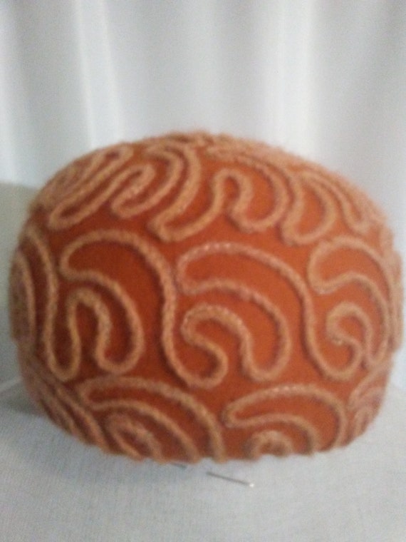 Vintage rust orange pouf hat