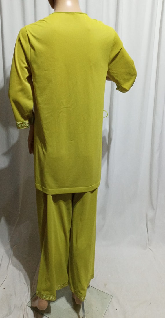 Vintage lime green pajama set - image 8