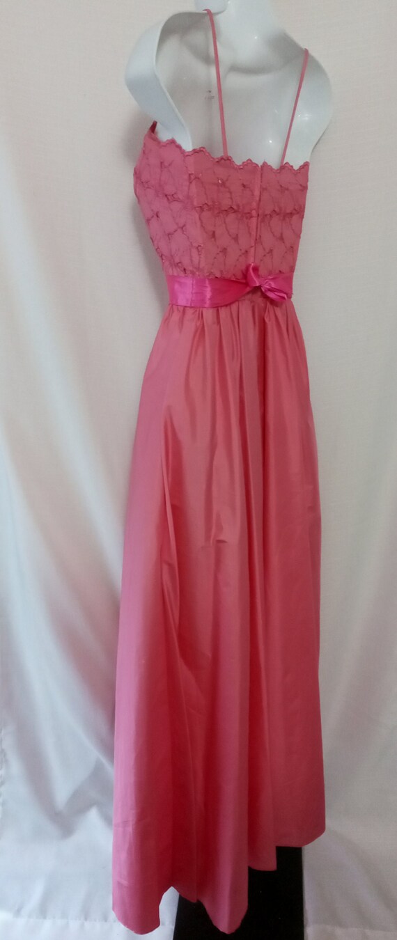 Vintage bubblegum pink prom dress - image 5