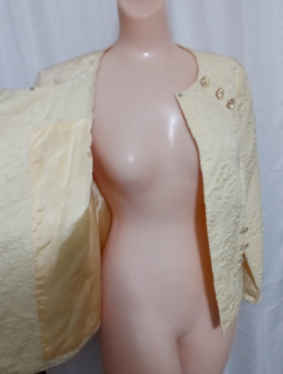 Vintage yellow wrap jacket - image 8