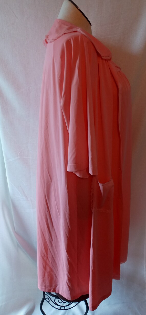 Vintage pink gown and robe set - image 7