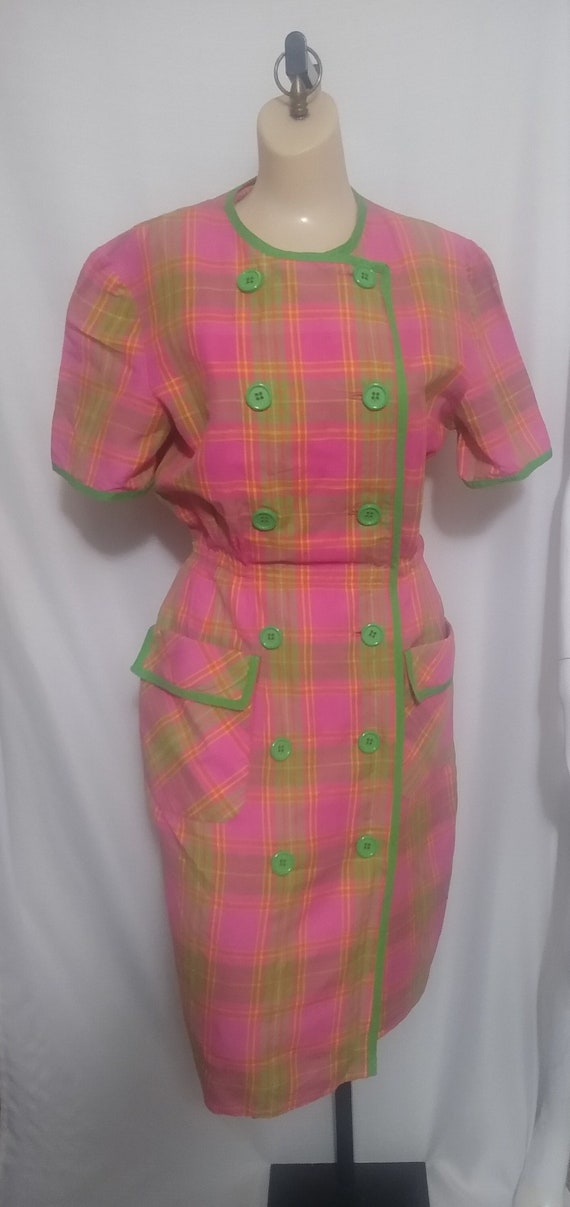 Vintage pink and green plaid short sleeve dress