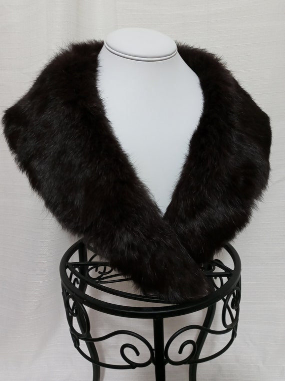 Vintage brown fur collar Gem