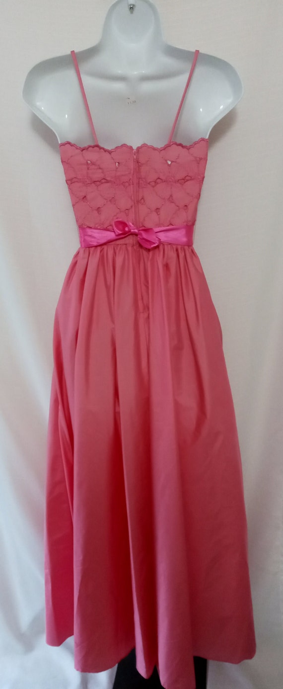 Vintage bubblegum pink prom dress - image 6