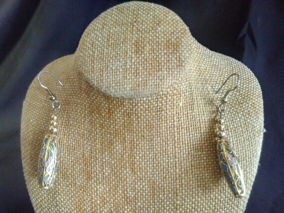 Vintage golden ornate lantern earrings