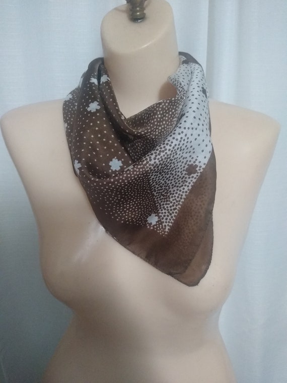 Vintage brown and white scarf - image 8