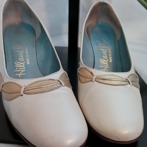 Vintage pearl white and gold shoes image 1