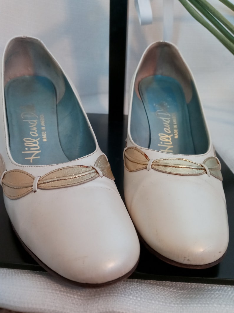 Vintage pearl white and gold shoes image 1