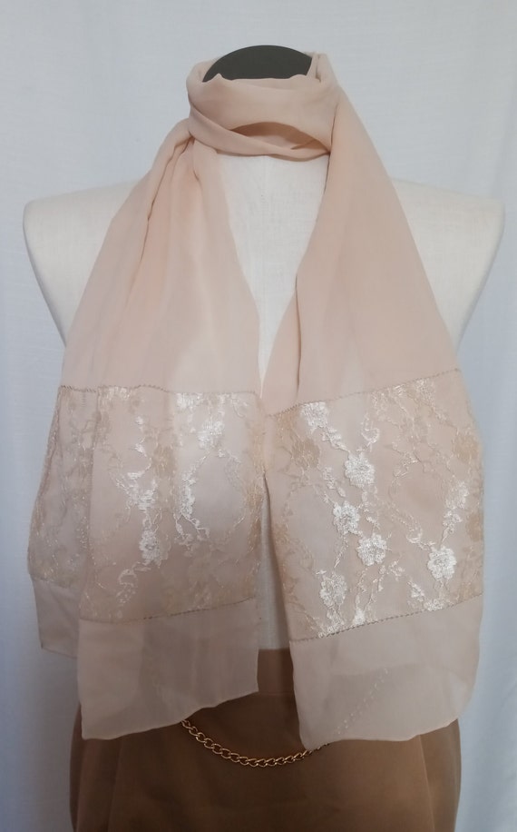 Vintage peach scarf with lace accent