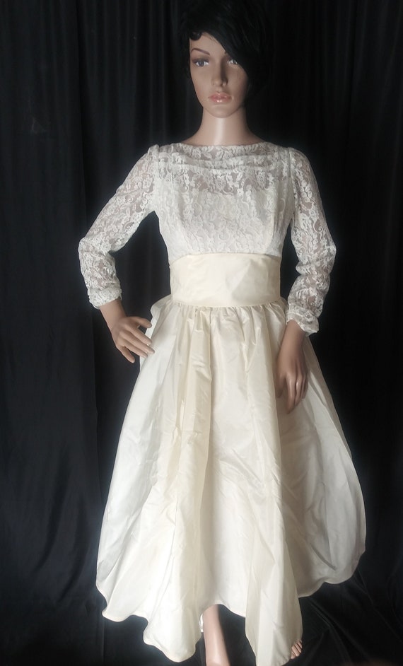 Vintage cream silk and lace wedding gown