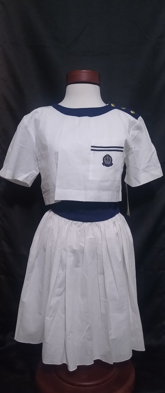 Vintage white and navy pleated dress