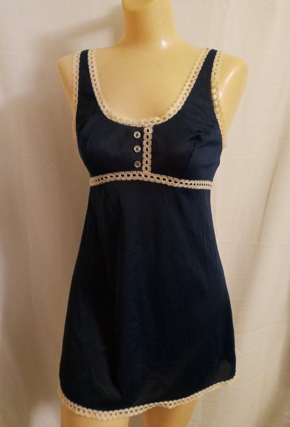 Vintage navy nightie - image 2