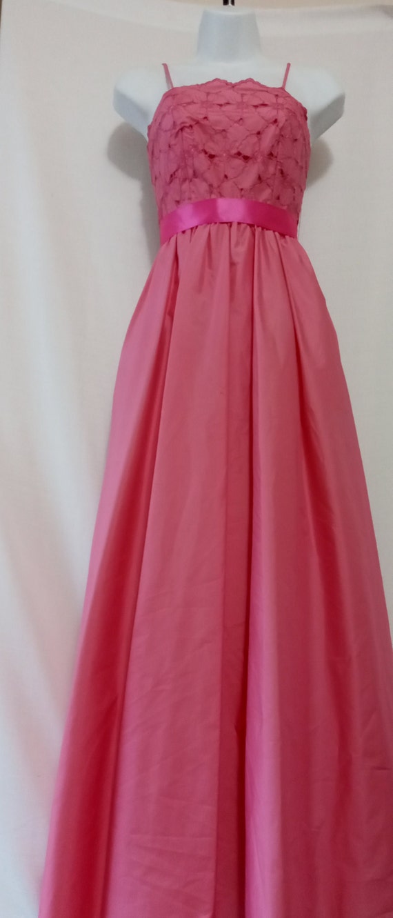 Vintage bubblegum pink prom dress - image 3