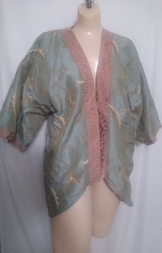 Vintage seafoam green and pink robe