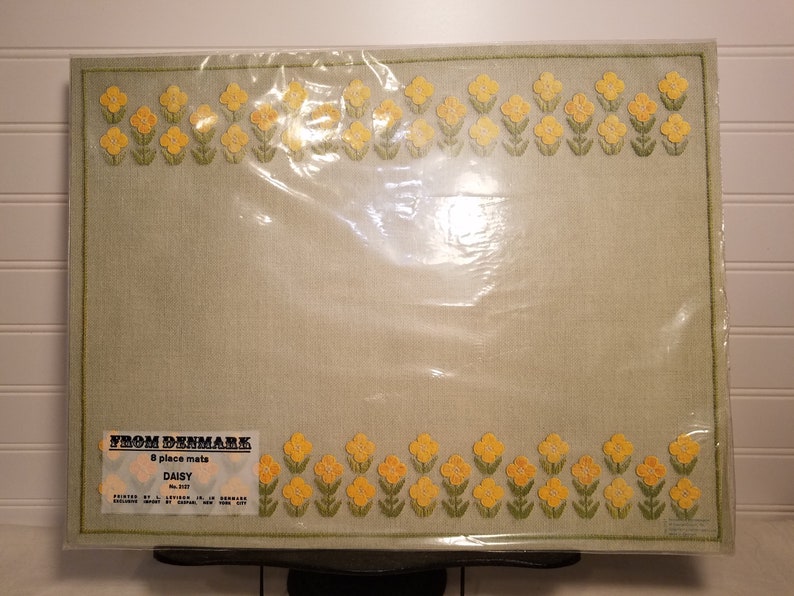 Vintage Caspari Paper Placemats Eight 8 in Each Unopened Etsy