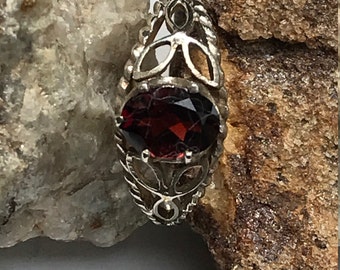 CELTIC Trinity Knot Ring RED GARNET    Facated 6X8 Stone...  .925 Sterling Silver -  Genuine Stone.