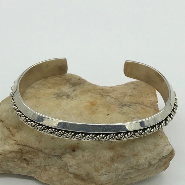 TAHE Bracelet Navajo Cuff with rope twist accent  .925 Sterling Silver Vintage Signed TAHE. Vintage Native American