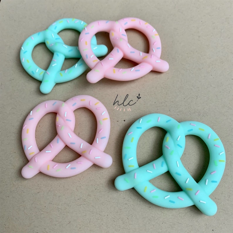 pretzel teething ring