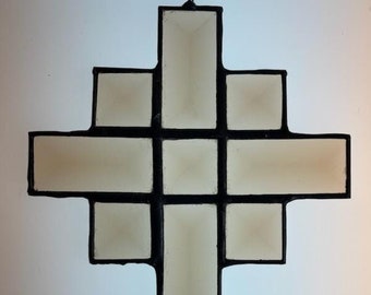 Amber 9 Bevel Cross