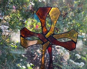 Lacey Gold & Amber Cross