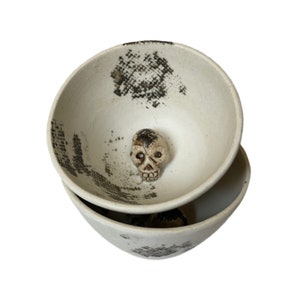 Single Ceramic Skull Mezcal Glass, Sipping Ceremonial Bowl, Jicara, Mezcalero, Copita, Mezcal Sipping Cup, 4 oz shot glass