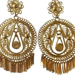 Pendientes de filigrana de oro