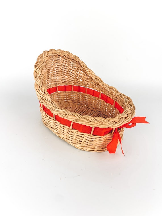 Vintage wicker clearance crib