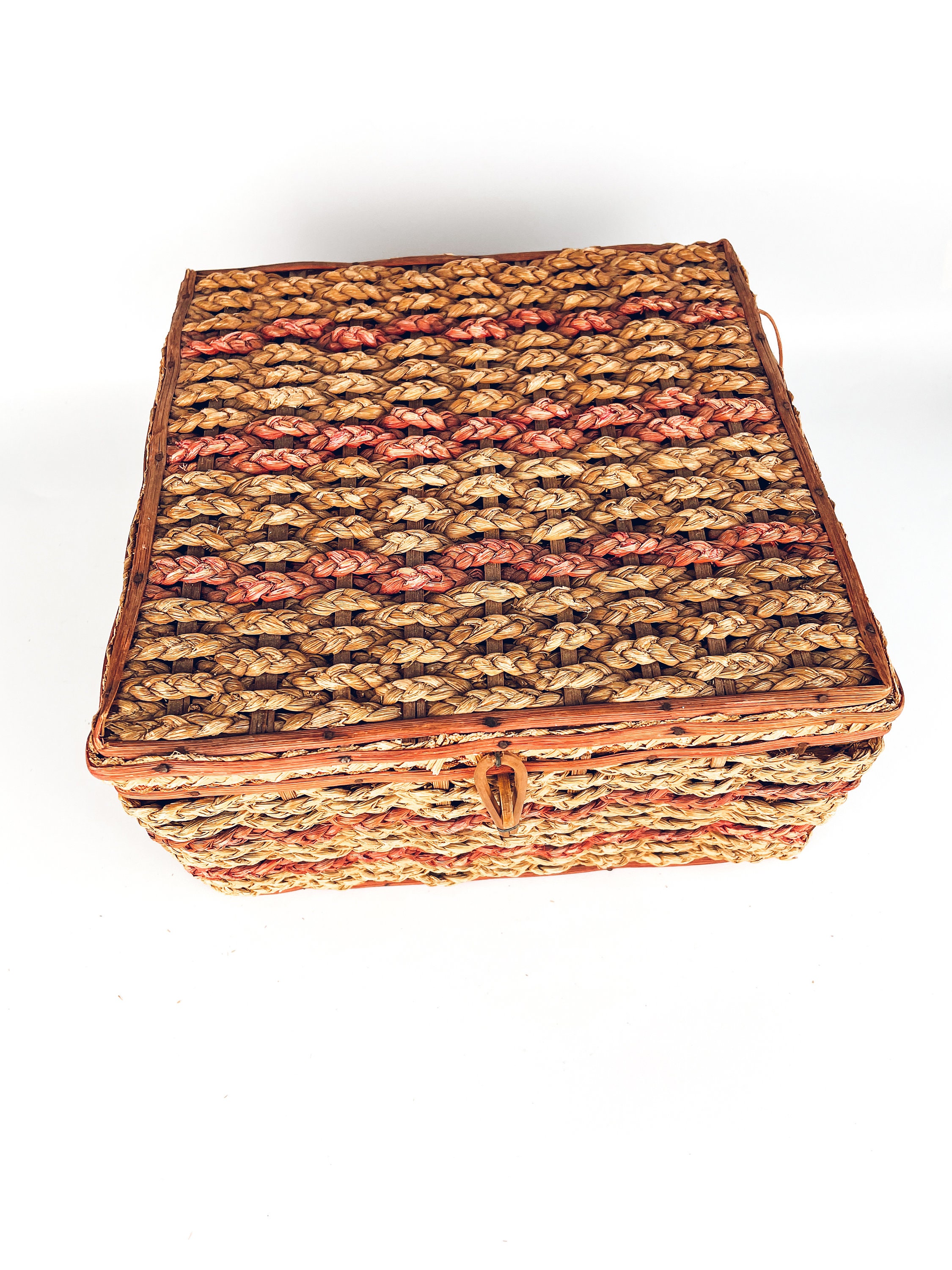 Large Vintage Wicker Sewing Basket With Lid and Handle Etsy