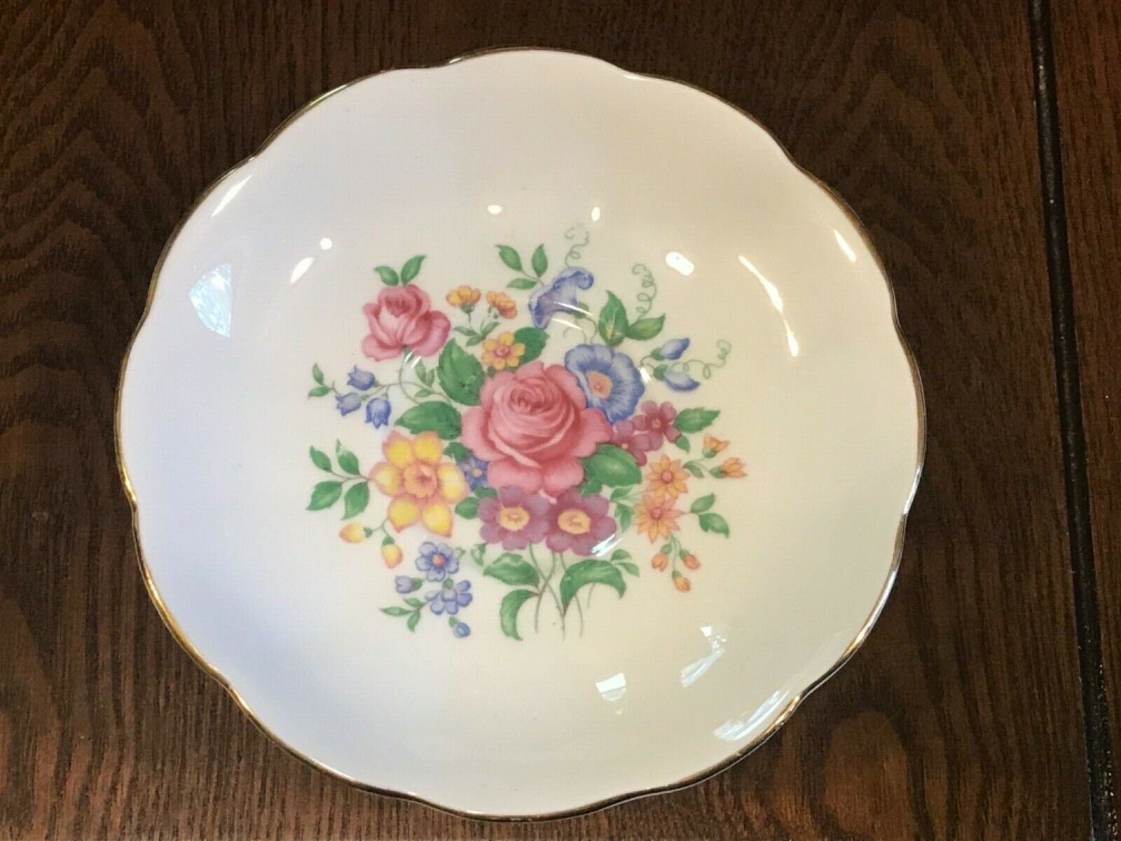 Vintage Queen Anne Fine Bone China From England, Floral , 5 1/2 in