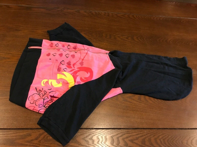 CANDIE\u2019S Pink and Black Love Heart breaker Lightweight Zip up Hooded Jacket Toddler/'s Size Medium.