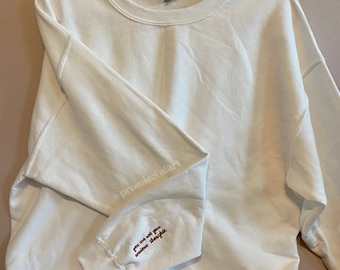 Positive Affirmation Crewneck, benutzerdefinierte Ärmelstickerei, trendiger Oversized Pullover, ängstlich bestickter Crewneck, personalisierte Geschenke