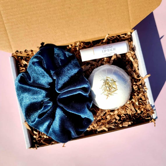 Handmade Spa Box Sister In Law Minimalist Wellness Gift Teacher Appreciation Gift Ideas Friend Natural Wellness Set Neighbor Bath Ritual Set