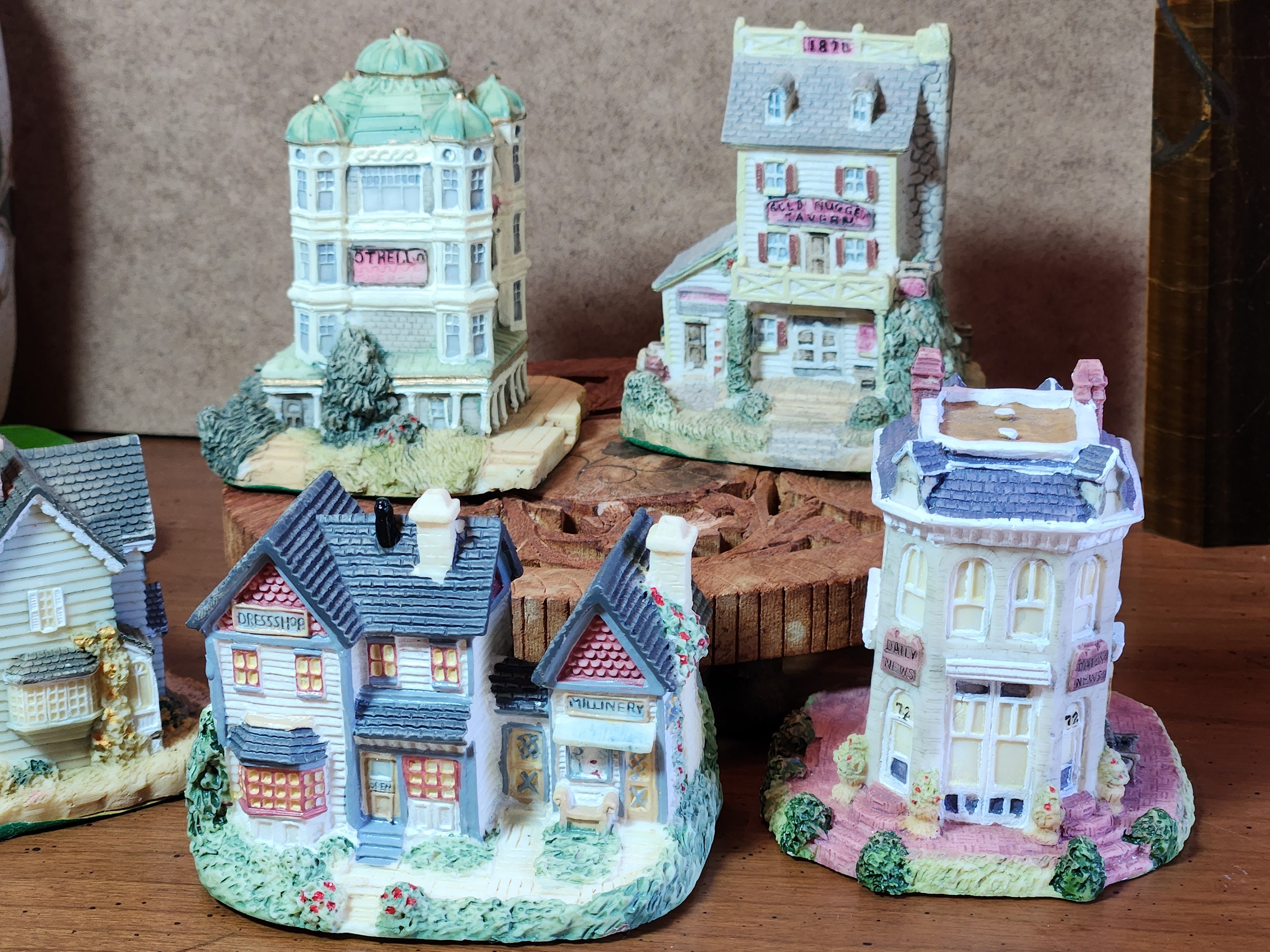 Americana Collection Miniatures Buildings Liberty Falls Vintage in