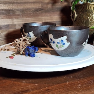 Japanese large mugs in iron glaze  vintage Japan Kafuh pottery