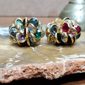 Vintage jewelry ~ Earrings pierced  crystal cluster earrings  red green clear gold