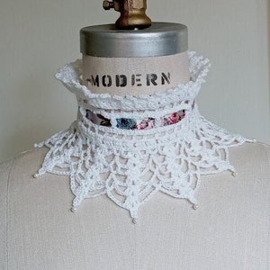 Handmade Crochet Gothic Choker, White Punk Choker, Lolita Choker, Cosplay Choker, Bride Choker, Boho Choker, Retro Choker