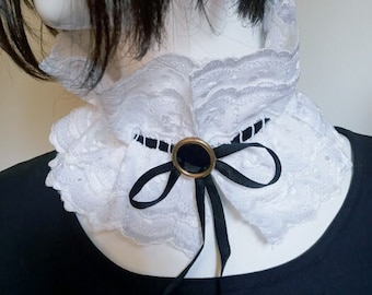 Vintage Eyelet Lace Detachable Collar, Victorian Style, Ruffle Choker