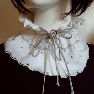 Double Ruffle Scalloped Vintage Lace Collar, Victorian Style Collar, Cosplay Collar, Lolita Collar, Detachable Collar, Boho Collar