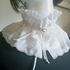 Double Ruffle White Vintage Scallop Lace Collar, Victorian Style Collar, Cosplay Collar, Lolita Collar Boho Collar, Cottagecore Collar.