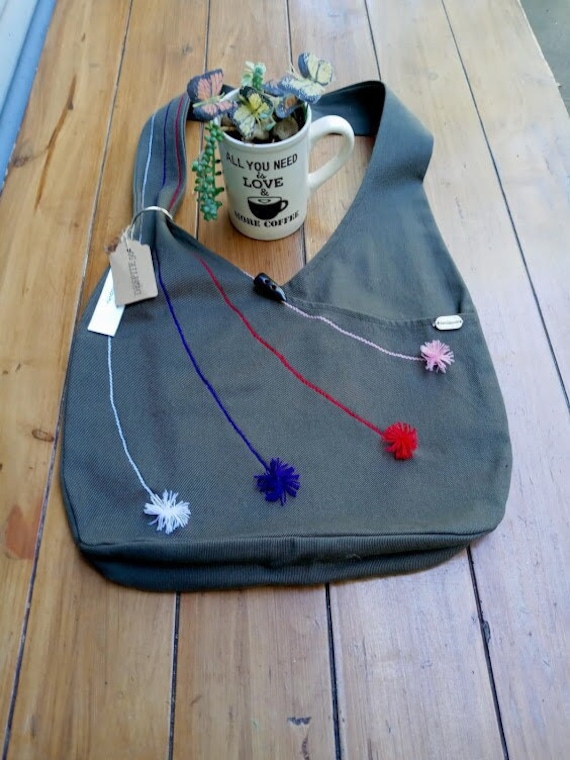 Medium Twill Tote Bag, Tote Bag with Handmade embroidered,Errands, Sustainable Fashion Bag,Reusable Shopping,Washable Bag,Beach Bag,Book Bag